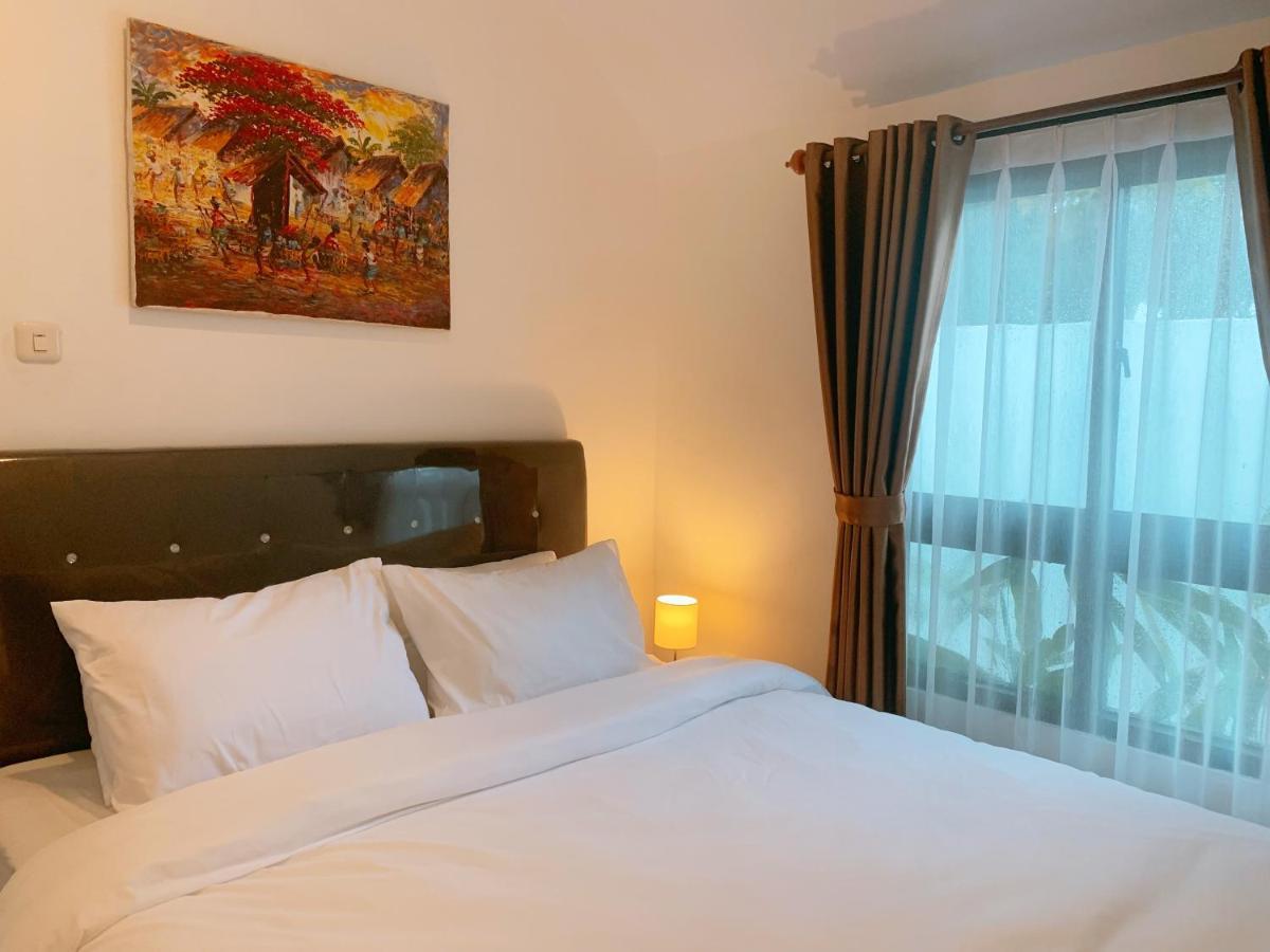 Casa de Gaudi Lembang Villa Bagian luar foto